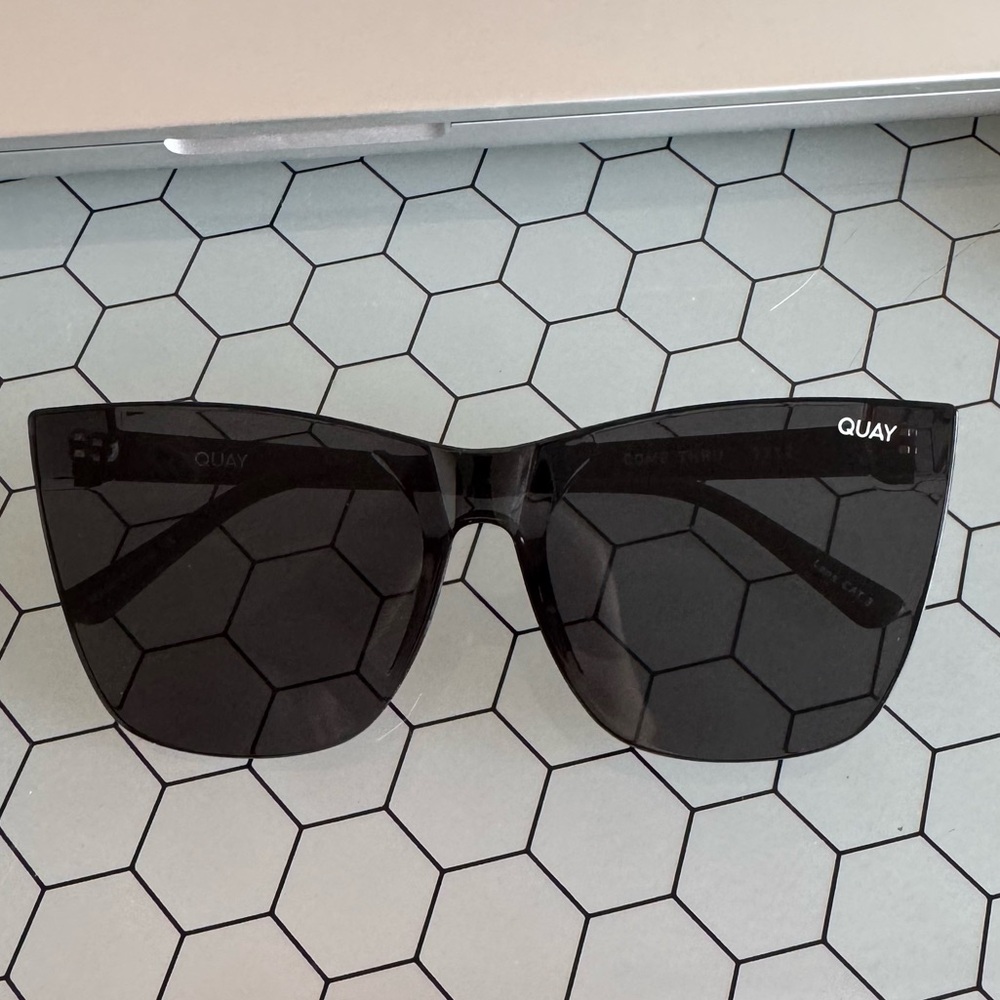 Quay Australia Black Sunglasses